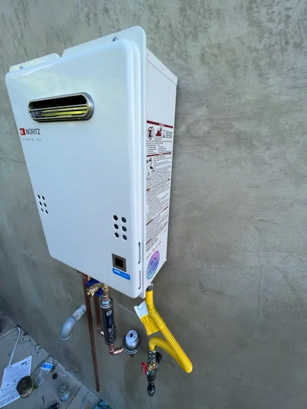 Tankless water heater installation for South Bank homes